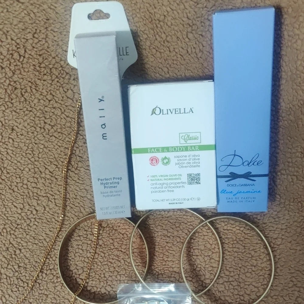 Assorted Dolce & Gabbana Beauty + Mally Primer + Olivella Soap + 26